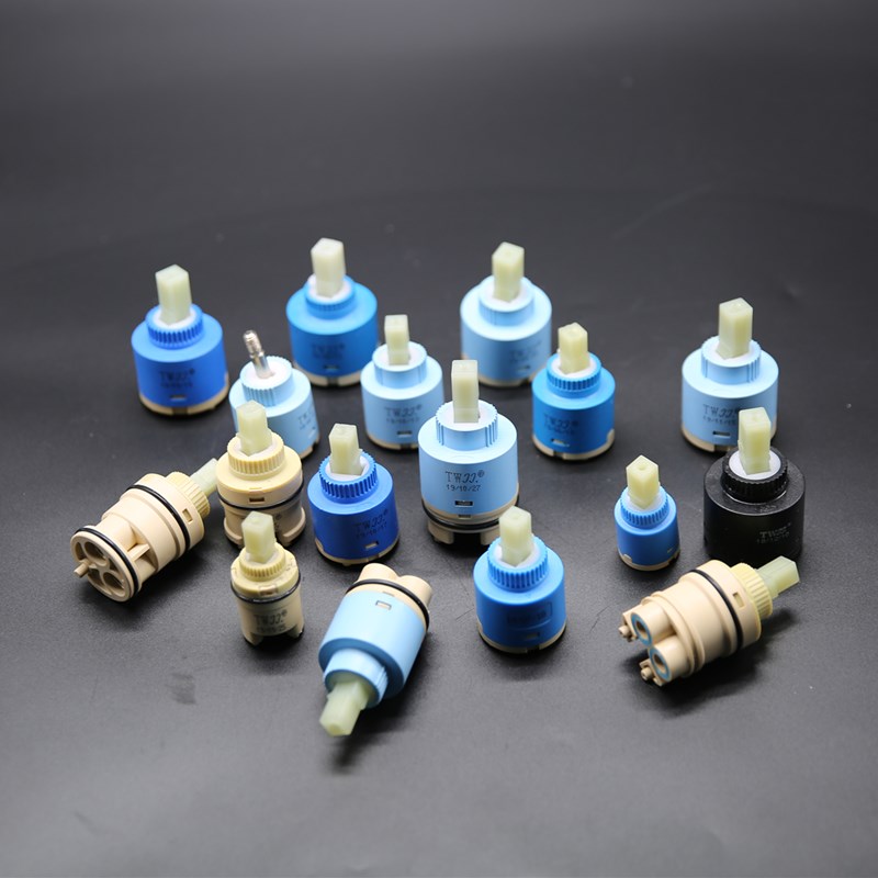 Faucets Mixing Spool Valve 25  - Basin Mixer Tap recension och pris